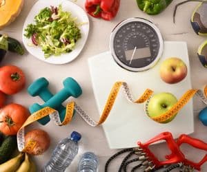 Weegschaal gezond eten gewichten meetlint